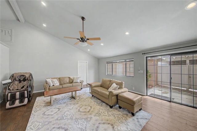 2521 Harmony Place, La Crescenta, CA 91214