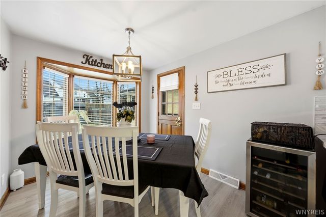 79 Garland Drive, Amherst, NY 14226