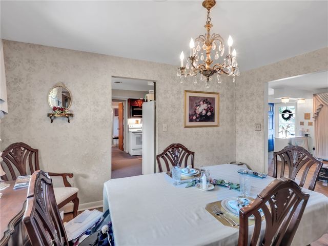 995 Oak Dale Drive, Xenia, OH 45385