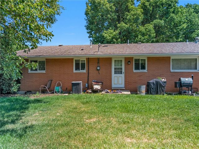 995 Oak Dale Drive, Xenia, OH 45385