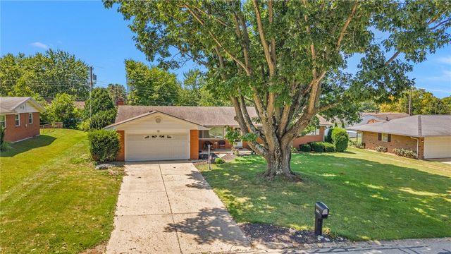 995 Oak Dale Drive, Xenia, OH 45385