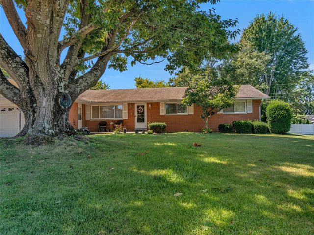 995 Oak Dale Drive, Xenia, OH 45385