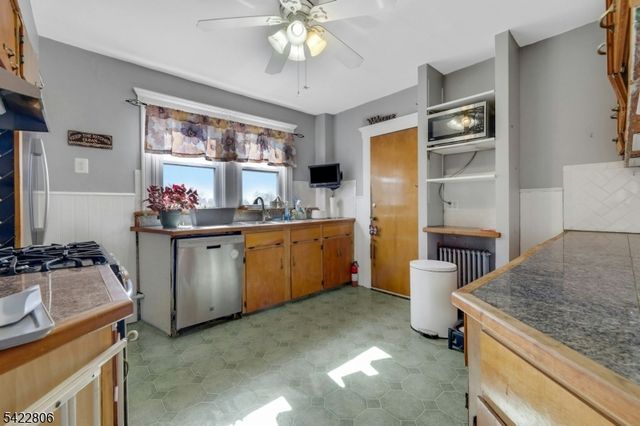 8 Elm St, West Orange Twp., NJ 07052