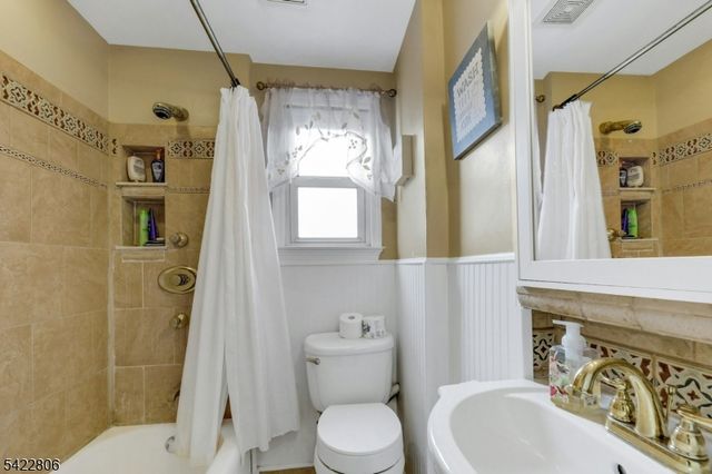 8 Elm St, West Orange Twp., NJ 07052