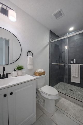 450 Hickory Street, Lewisville, TX 75057