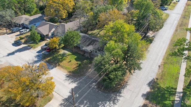 450 Hickory Street, Lewisville, TX 75057