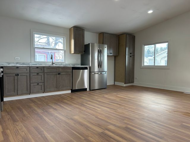 2258 Rush Street, Lynwood, IL 60411