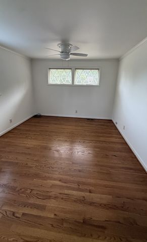 633 Galaxie Dr, Nashville, TN 37209