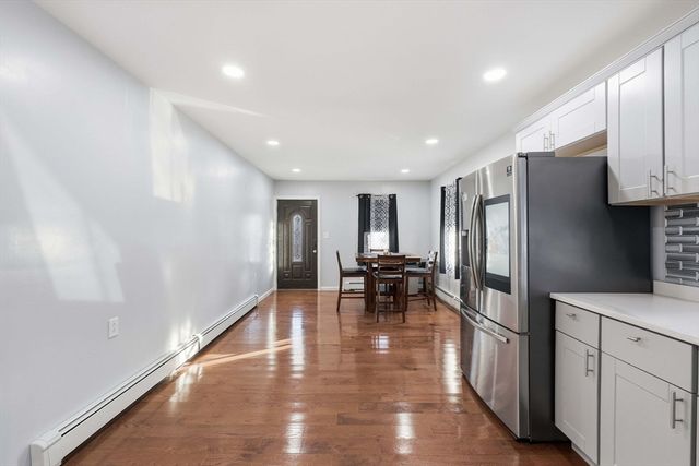 108 Franklin St, Agawam, MA 01030