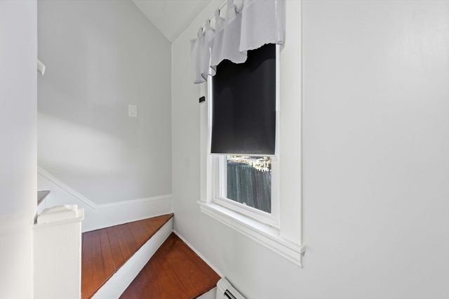 108 Franklin St, Agawam, MA 01030