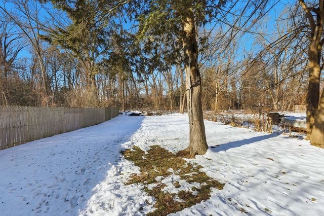 108 Franklin St, Agawam, MA 01030