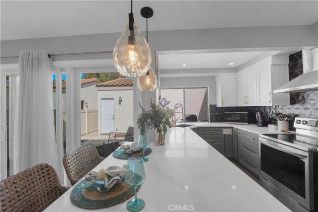 1968 Olivewood Court, Thousand Oaks, CA 91362