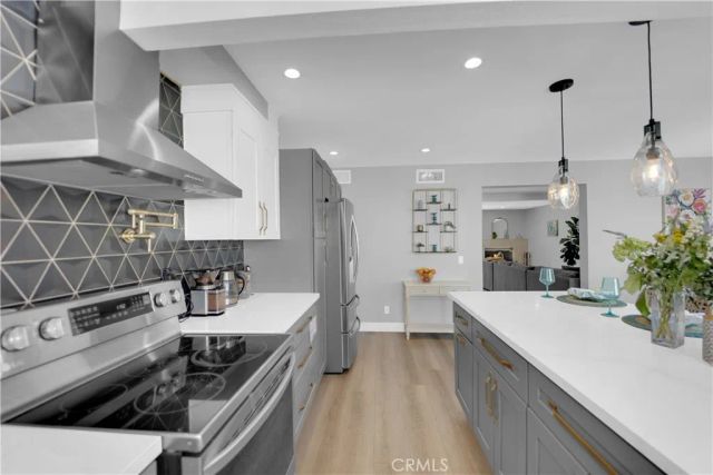 1968 Olivewood Court, Thousand Oaks, CA 91362