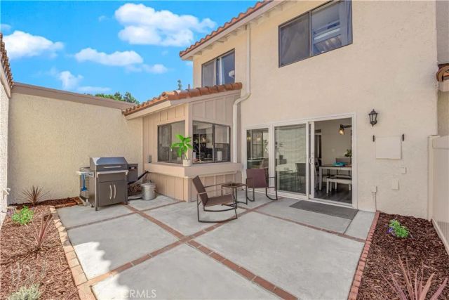 1968 Olivewood Court, Thousand Oaks, CA 91362