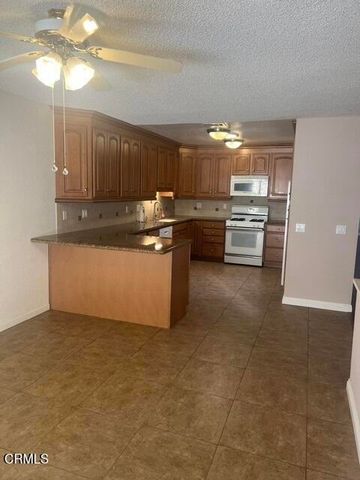 5177 Creekside Road, Camarillo, CA 93012