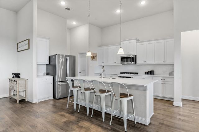 425 Private Road 7017, Edgewood, TX 75117