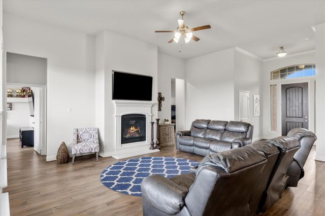 425 Private Road 7017, Edgewood, TX 75117
