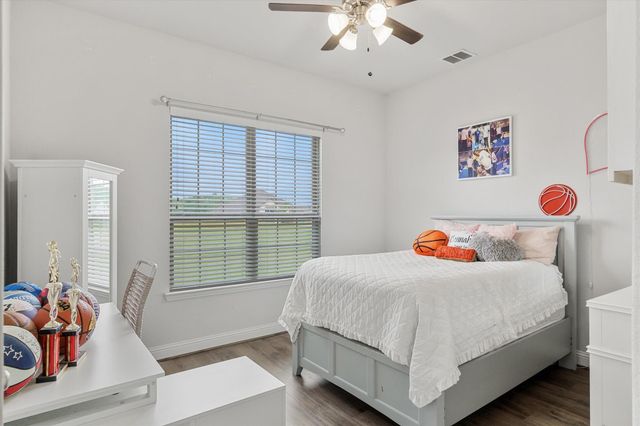 425 Private Road 7017, Edgewood, TX 75117