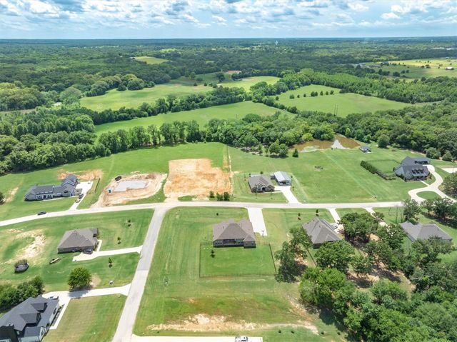 425 Private Road 7017, Edgewood, TX 75117