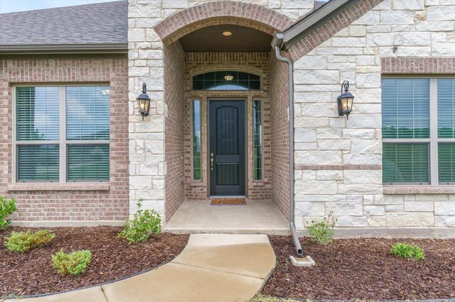 425 Private Road 7017, Edgewood, TX 75117