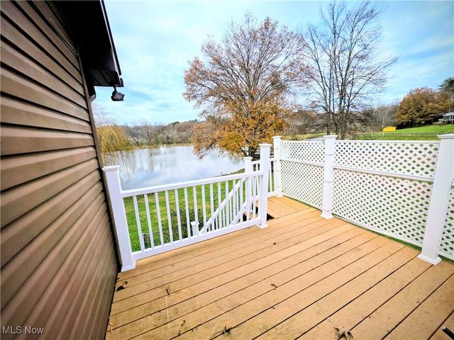 20 Mustang Acres, Parkersburg, WV 26104