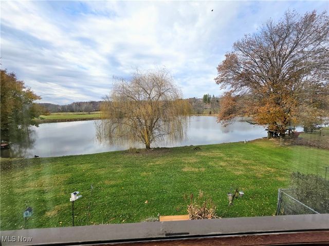 20 Mustang Acres, Parkersburg, WV 26104