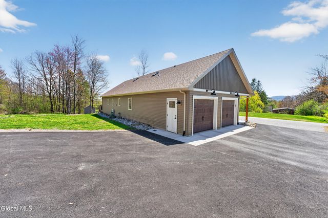 111 Pond Hill Lane, Altamont, NY 12009
