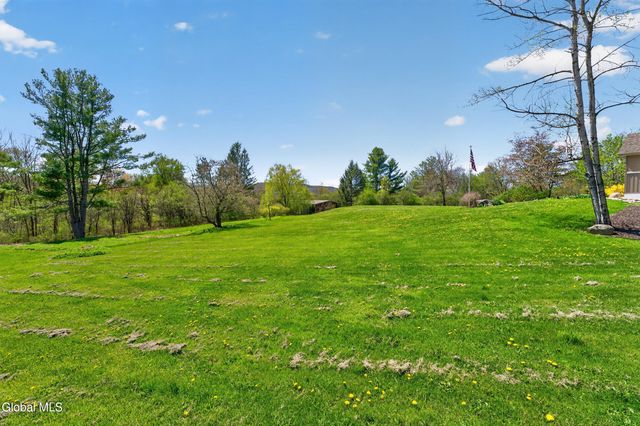 111 Pond Hill Lane, Altamont, NY 12009