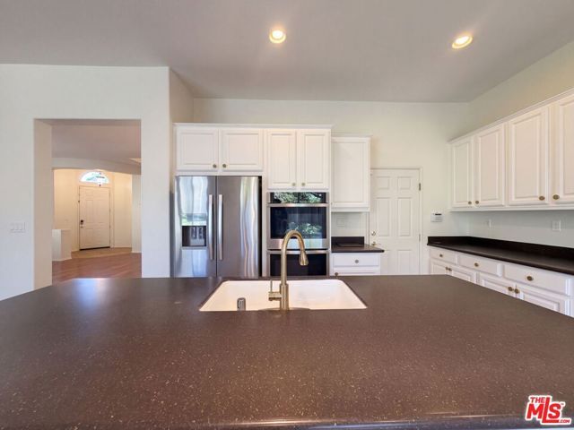 1733 Avenida Cafe, Camarillo, CA 93012