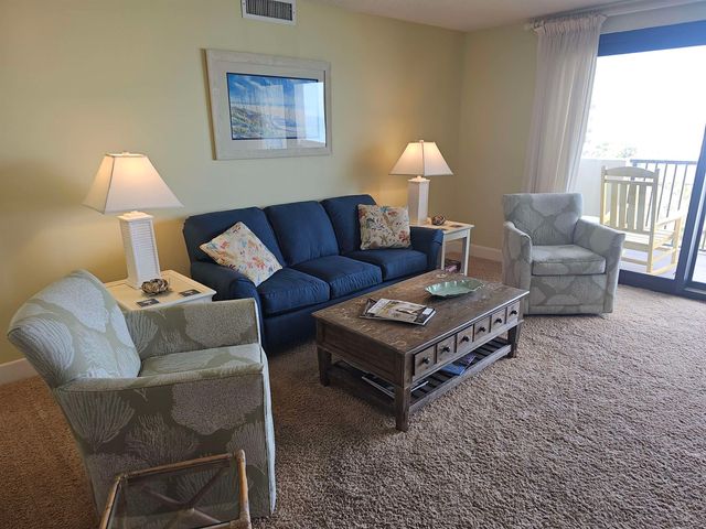 741 Retreat Beach Circle, Pawleys Island, SC 29585