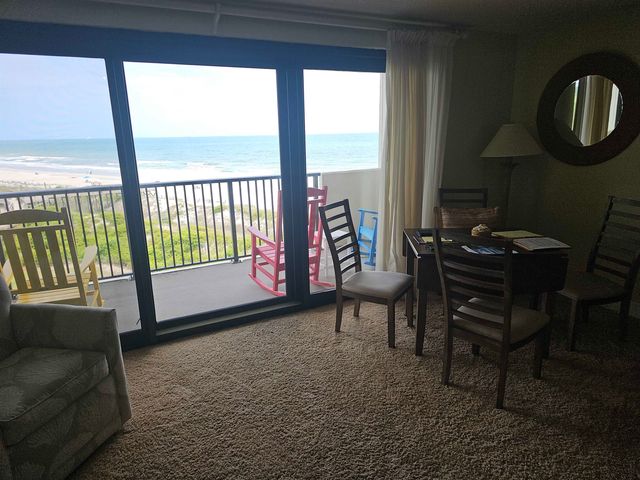 741 Retreat Beach Circle, Pawleys Island, SC 29585