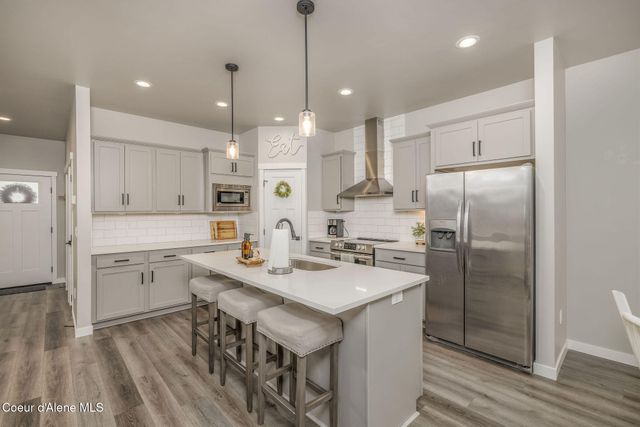 102 RIMROCK CT, Priest River, ID 83856