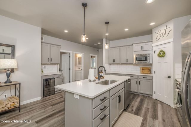 102 RIMROCK CT, Priest River, ID 83856