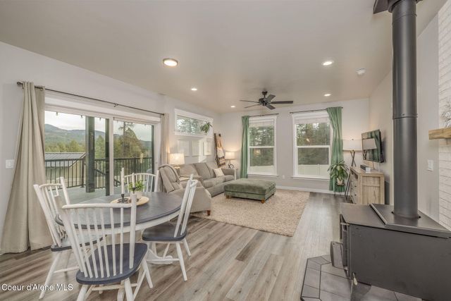 102 RIMROCK CT, Priest River, ID 83856