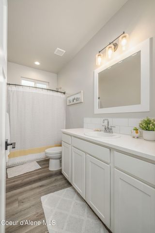 102 RIMROCK CT, Priest River, ID 83856