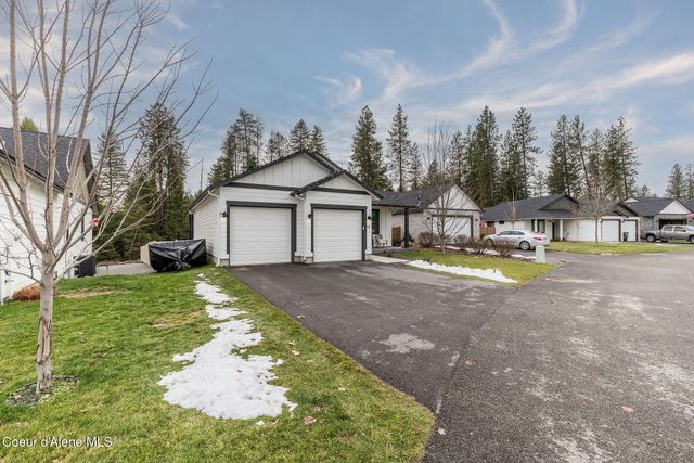 102 RIMROCK CT, Priest River, ID 83856