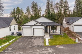 102 RIMROCK CT, Priest River, ID 83856