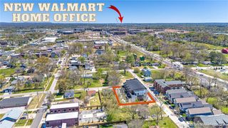 237 SE 7th Street, Bentonville, AR 72712