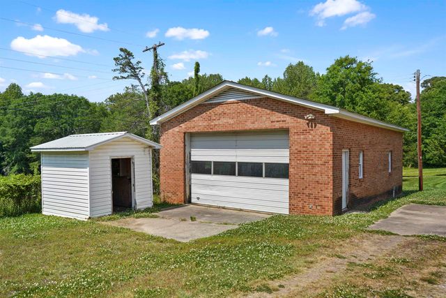 413 Spruce Street, Spartanburg, SC 29303