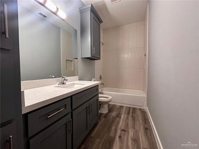 908 Kohala Avenue 1, Alton, TX 78573