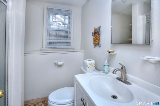 84 Youngstown Road, Fairfield, CT 06824