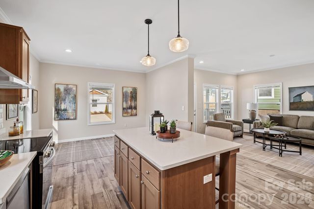 122 Bellamy Road, Asheville, NC 28806