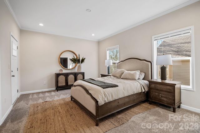 122 Bellamy Road, Asheville, NC 28806