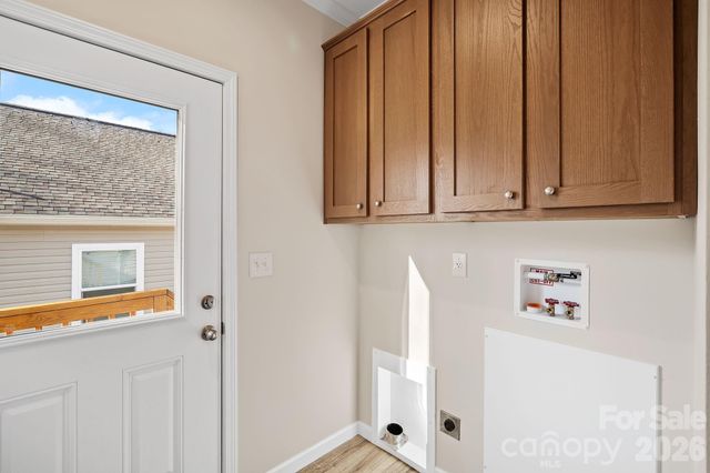 122 Bellamy Road, Asheville, NC 28806