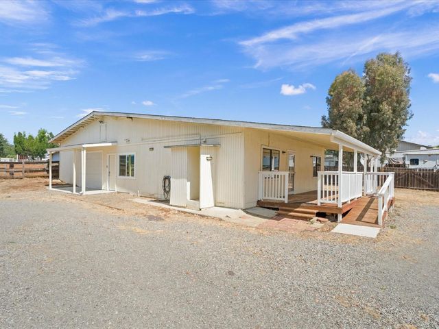 2045 Jefferson Drive, Gilroy, CA 95020