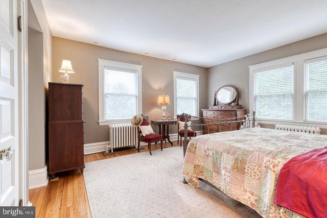 501 WOODLAWN RD, Baltimore, MD 21210