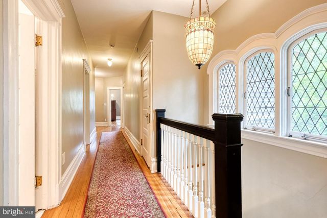 501 WOODLAWN RD, Baltimore, MD 21210