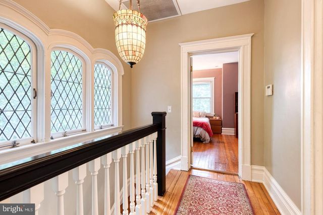501 WOODLAWN RD, Baltimore, MD 21210