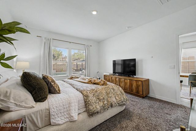 5478 W Summer View Drive, Marana, AZ 85658