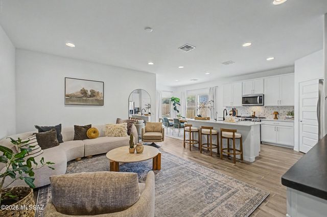 5478 W Summer View Drive, Marana, AZ 85658